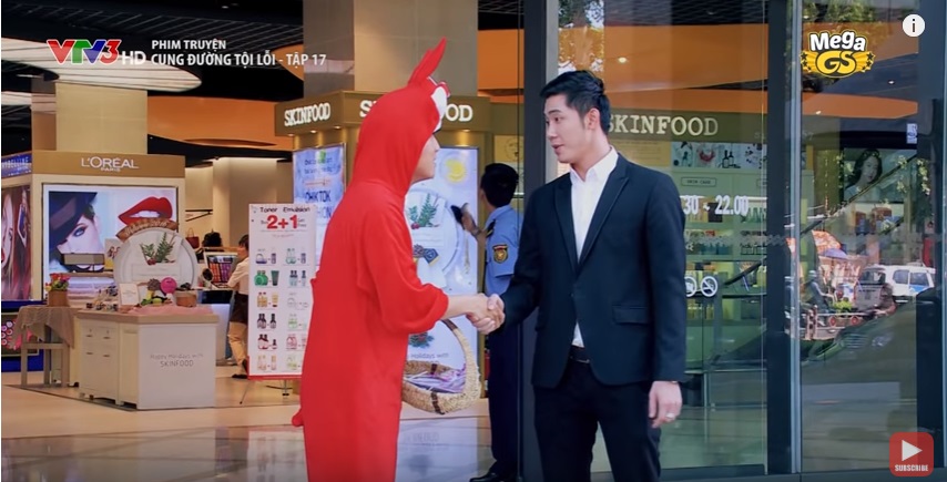 Phim Cung đường tội lỗi tập 17: Minh Châu suýt bị kẻ xấu lợi dụng, Quân làm anh hùng cứu mỹ nhân Phim Cung đường tội lỗi tập 17: Minh Châu suýt bị kẻ xấu lợi dụng, Quân làm anh hùng cứu mỹ nhân