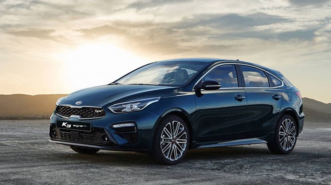 Kia K3 GT phong cách BMW Gran Turismo sắp ra mắt