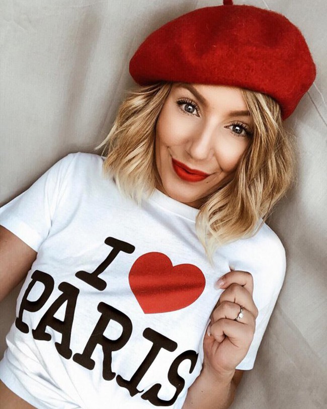 6 kiểu phục trang giúp chị em trở nên thanh lịch và thần thái ngút ngàn như quý cô người Pháp