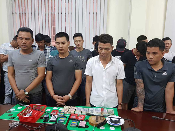 Triệt phá sòng bạc tiền tỷ của giang hồ gốc Bắc ở Sài Gòn