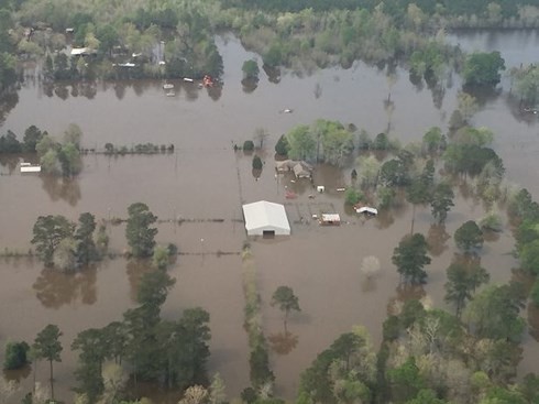 Ít nhất 7 người thiệt mạng do bão ở Mỹ