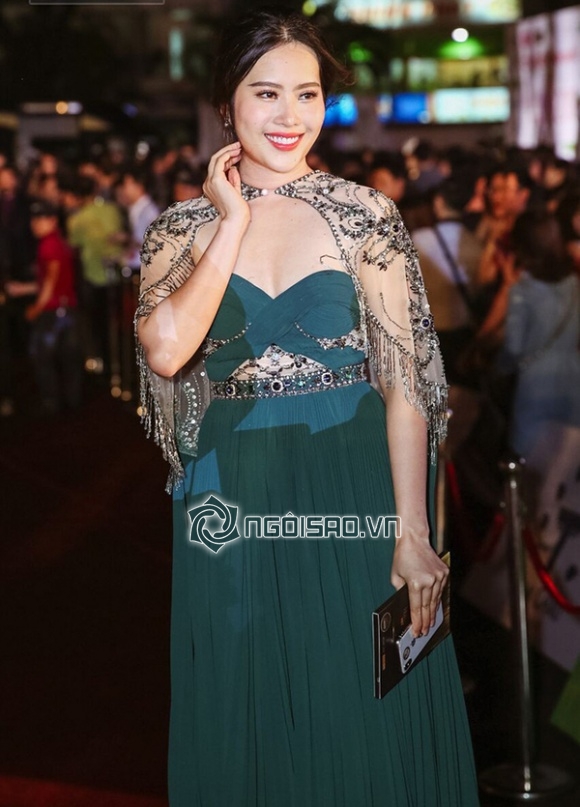 Lần đầu xuất hiện sau tin đám cưới Trường Giang, Nam Em phát tướng cả chục cân, kém sắc thấy rõ