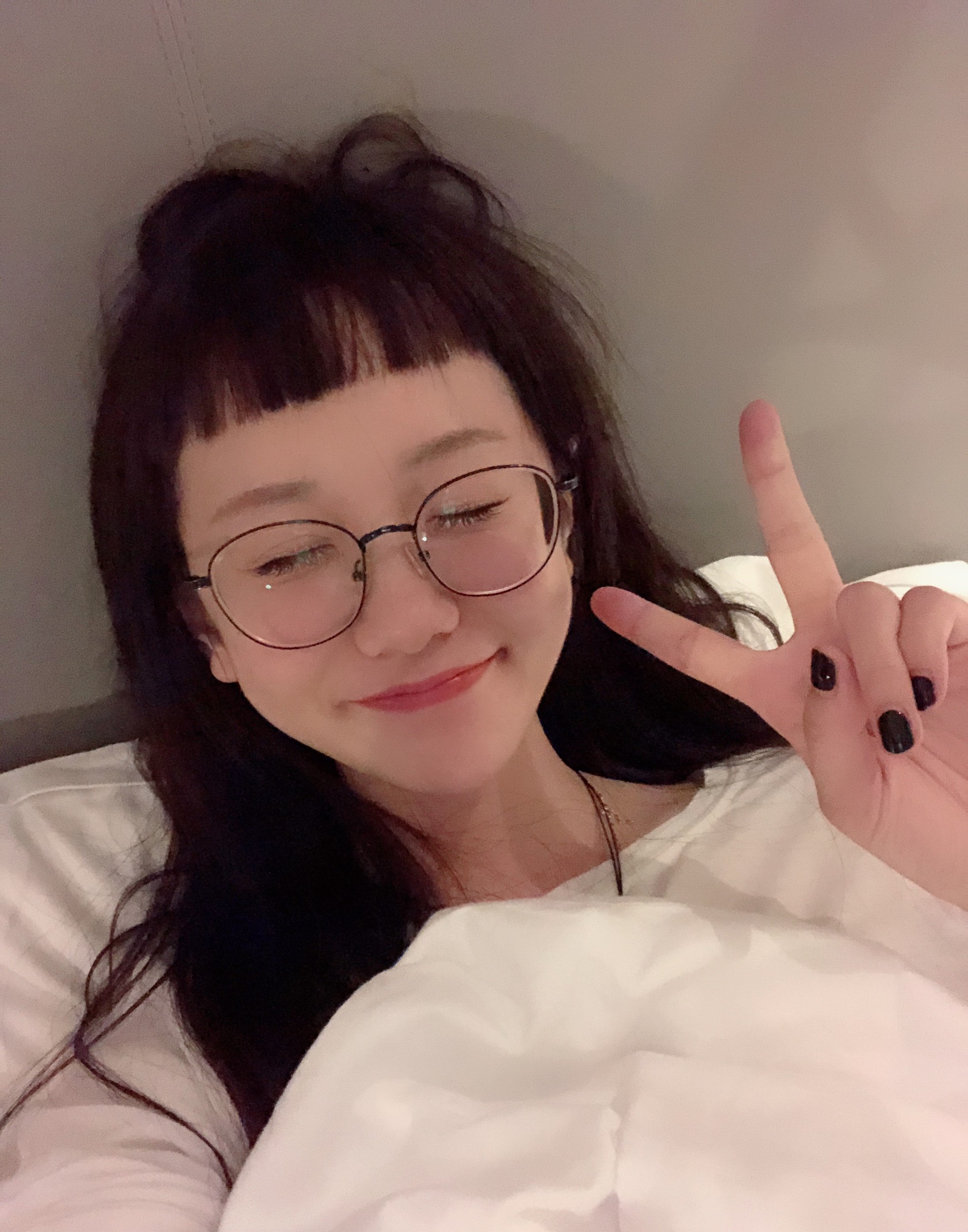 Có những kiểu người dù để kiểu tóc gì cũng đẹp, cô bạn Trung Quốc này chính là ví dụ