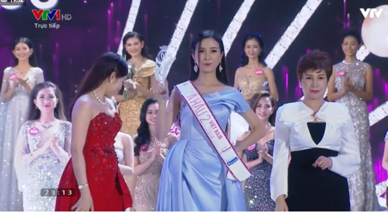 Clip: Phút đăng quang của Tân Hoa hậu Việt Nam 2018 - Trần Tiểu Vy! Clip: Phút đăng quang của Tân Hoa hậu Việt Nam 2018 - Trần Tiểu Vy!