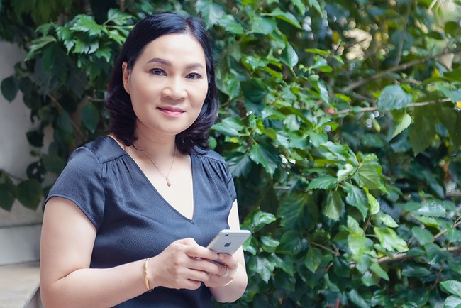 Quỳnh Búp Bê đời thực: Ngày ra trại đã có tú ông động khác đứng chờ sẵn