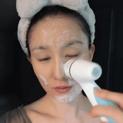 Bạn có biết: Tẩy da chết sai cách sẽ khiến da càng nhanh lão hóa hơn