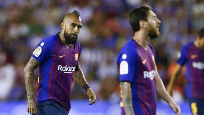 Arturo Vidal ở Barca: Sau đỉnh cao là ngờ vực