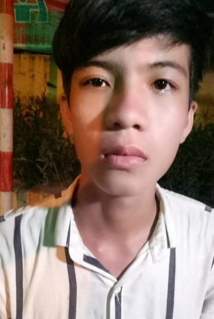 Cậu thiếu niên cầu cứu để tìm lại cha mẹ sau 10 năm bị bắt cóc