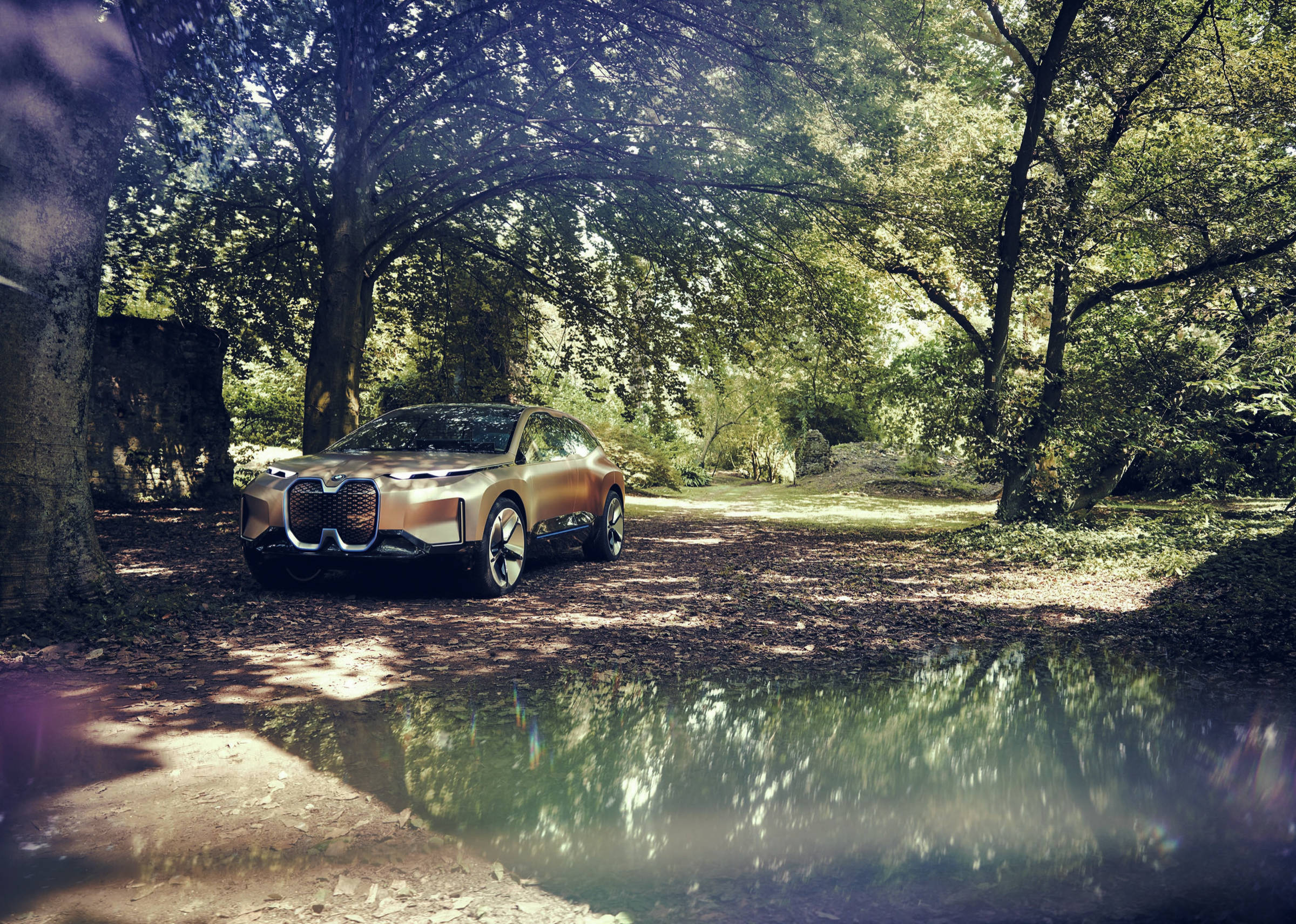 Vision iNext Concept - phong cách mới BMW