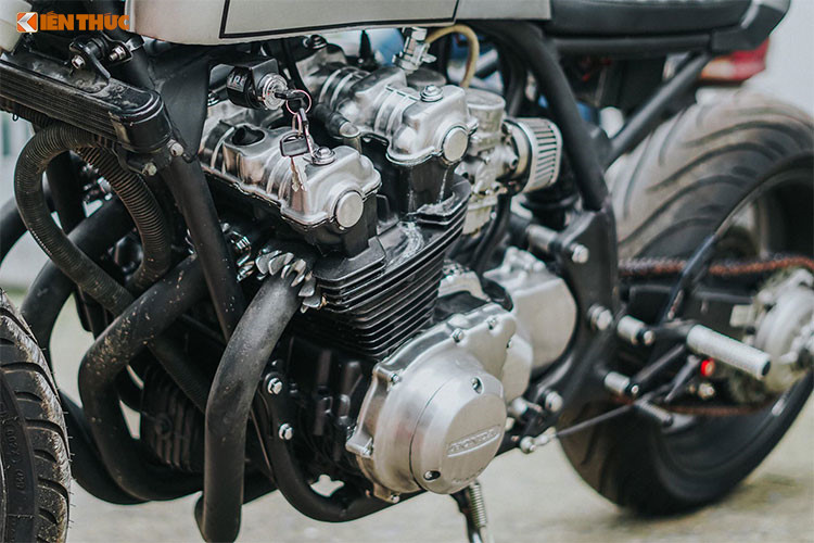 Thợ Sài Gòn độ Honda CB750 cực gấu cho dân chơi Vũng Tàu
