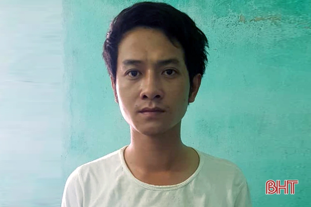 Hà Tĩnh: Chồng dùng kéo đâm vợ tử vong trước bữa cơm tối Hà Tĩnh: Chồng dùng kéo đâm vợ tử vong trước bữa cơm tối
