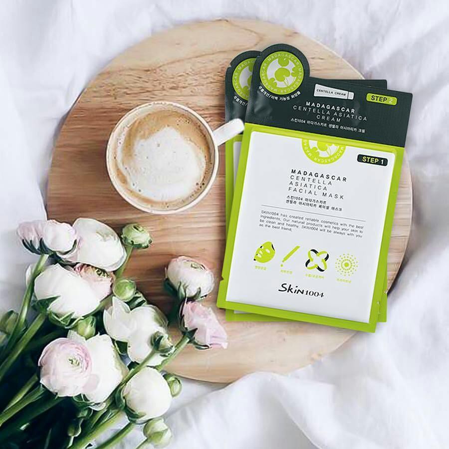 Vẫn biết đắp mặt nạ giấy sẽ giúp da đẹp lên, nhưng để chọn đúng loại thì bạn cần nhớ loạt bí kíp này