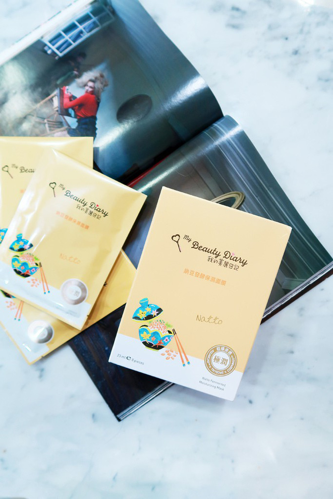 Vẫn biết đắp mặt nạ giấy sẽ giúp da đẹp lên, nhưng để chọn đúng loại thì bạn cần nhớ loạt bí kíp này