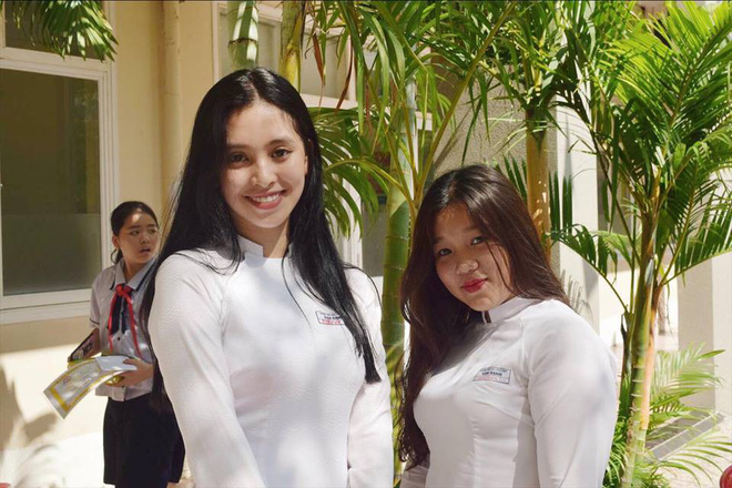 Cuộc sống ít biết của Tân Hoa hậu Việt Nam Trần Tiểu Vy trước ngày đăng quang