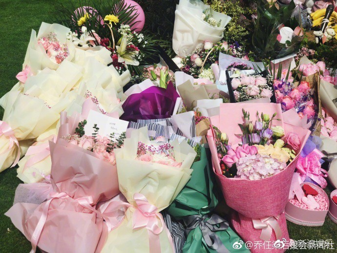 2 năm sau ngày ra đi đột ngột của Kiều Nhậm Lương, bầu trời của Trần Kiều Ân vẫn tỏa sắc hồng tưởng nhớ