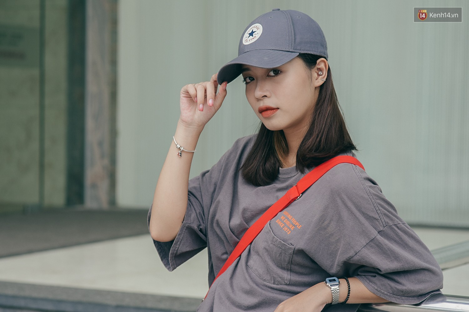 Street style 2 miền: miền Bắc màu mè tươi tắn, miền Nam chuộng đen trắng cool ngầu