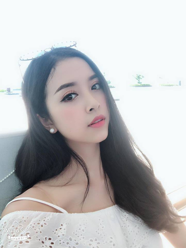 Bất ngờ trước những tấm ảnh đời thường nóng bỏng của Á hậu 2 Hoa hậu Việt Nam 2018 - Nguyễn Thị Thúy An