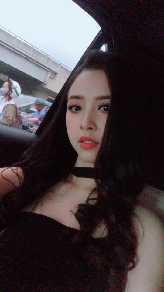 Bất ngờ trước những tấm ảnh đời thường nóng bỏng của Á hậu 2 Hoa hậu Việt Nam 2018 - Nguyễn Thị Thúy An