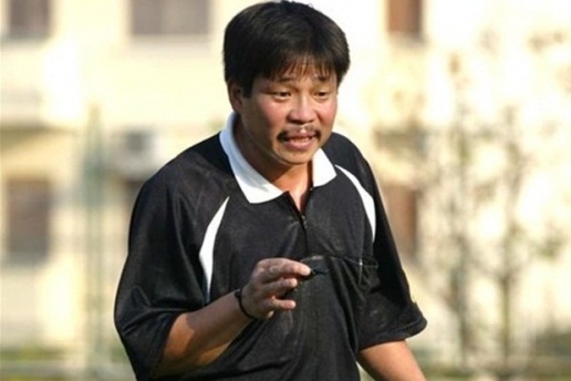 Trọng tài sai hay đúng khi đuổi ngoại binh FLC Thanh Hóa?