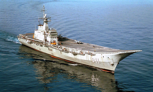 5 tàu sân bay gây thất vọng nhất trong biên chế hải quân các nước