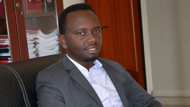 Hai quan chức bóng đá châu Phi bị bắt vì tội hối lộ