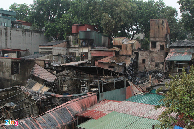 Bố trí nơi ở, cấp nhu yếu phẩm cho nạn nhân vụ cháy tại Đê La Thành