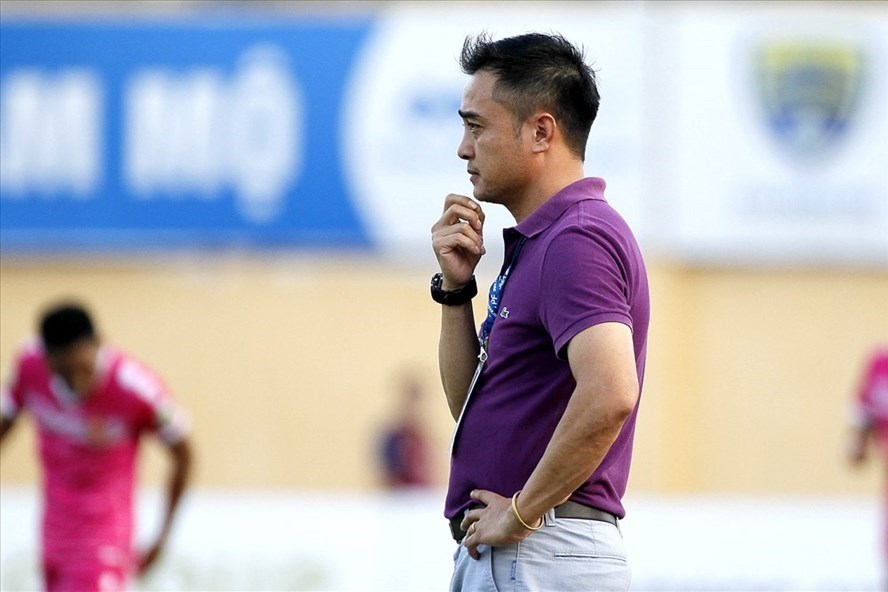 Tái phạm lỗi chỉ trích trọng tài, HLV Nguyễn Đức Thắng bị treo 3 trận