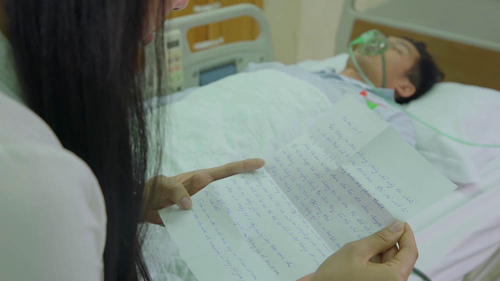 Gạo Nếp Gạo Tẻ tập 58: Vừa nhận ra tình cảm với Tường, Hương đau đớn nhận tâm thư tuyệt mệnh từ người thương