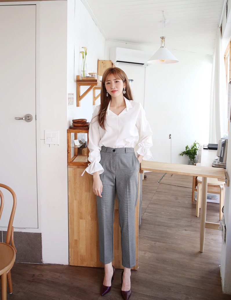 Nếu mùa hè chỉ diện quanh quần vải và shorts thì sang thu các nàng tha hồ hoàn thiện phong cách với 5 kiểu quần này