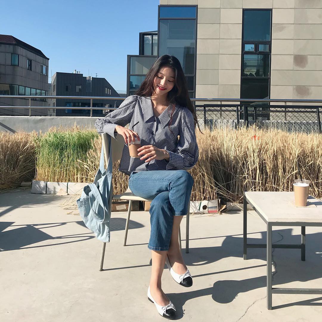 Nếu mùa hè chỉ diện quanh quần vải và shorts thì sang thu các nàng tha hồ hoàn thiện phong cách với 5 kiểu quần này