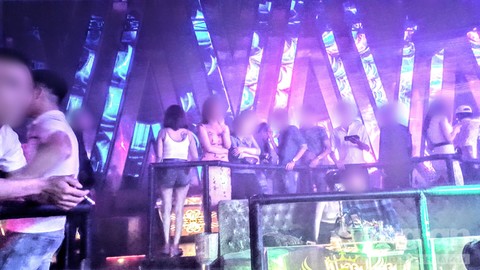 Bí mật đêm vũ trường: Vũ điệu đường cong