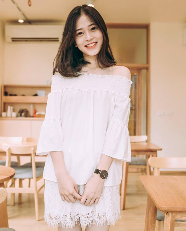 Style ngoài đời của Top 3 Hoa hậu: Nàng nào cũng diện đồ giản dị hết sức mà vẫn khiến người đối diện phải ngẩn ngơ