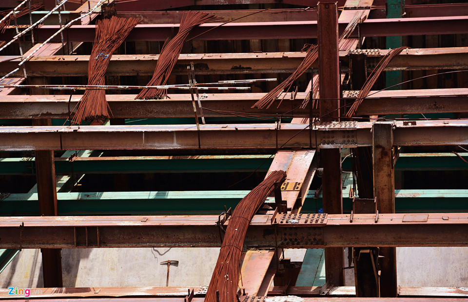 Cảnh bất động của dự án ngăn triều 10.000 tỷ ở Sài Gòn