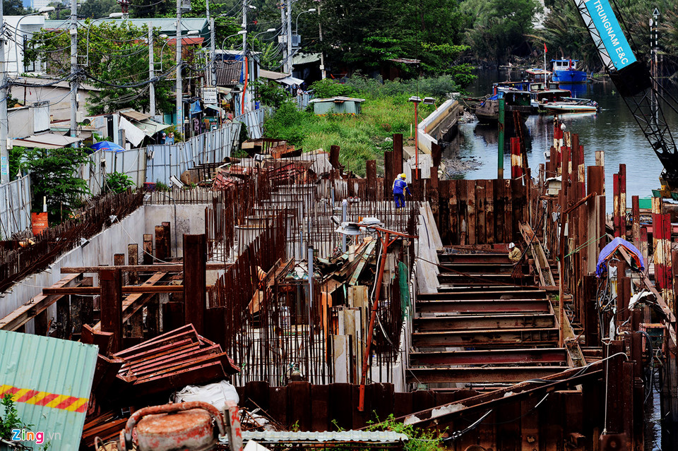 Cảnh bất động của dự án ngăn triều 10.000 tỷ ở Sài Gòn