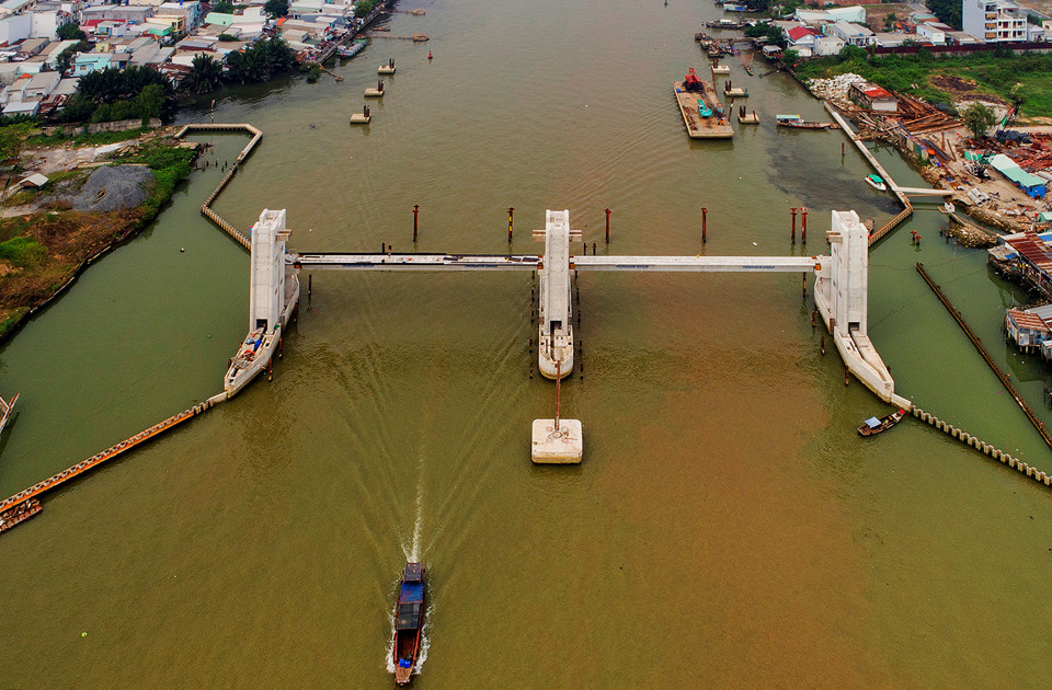 Cảnh bất động của dự án ngăn triều 10.000 tỷ ở Sài Gòn