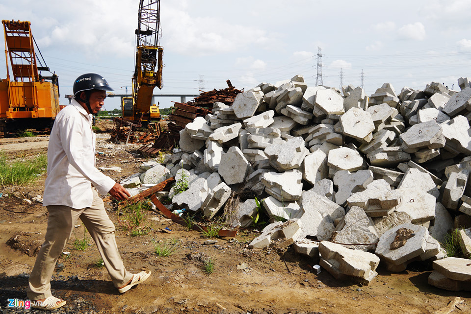 Cảnh bất động của dự án ngăn triều 10.000 tỷ ở Sài Gòn