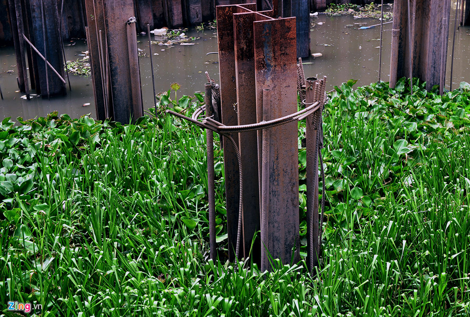 Cảnh bất động của dự án ngăn triều 10.000 tỷ ở Sài Gòn