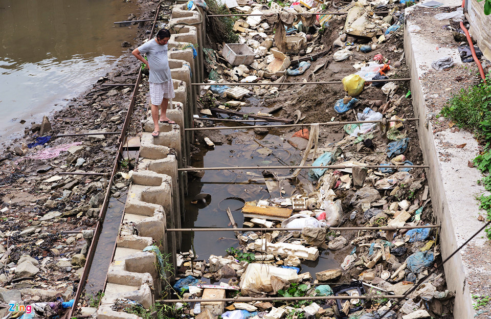 Cảnh bất động của dự án ngăn triều 10.000 tỷ ở Sài Gòn