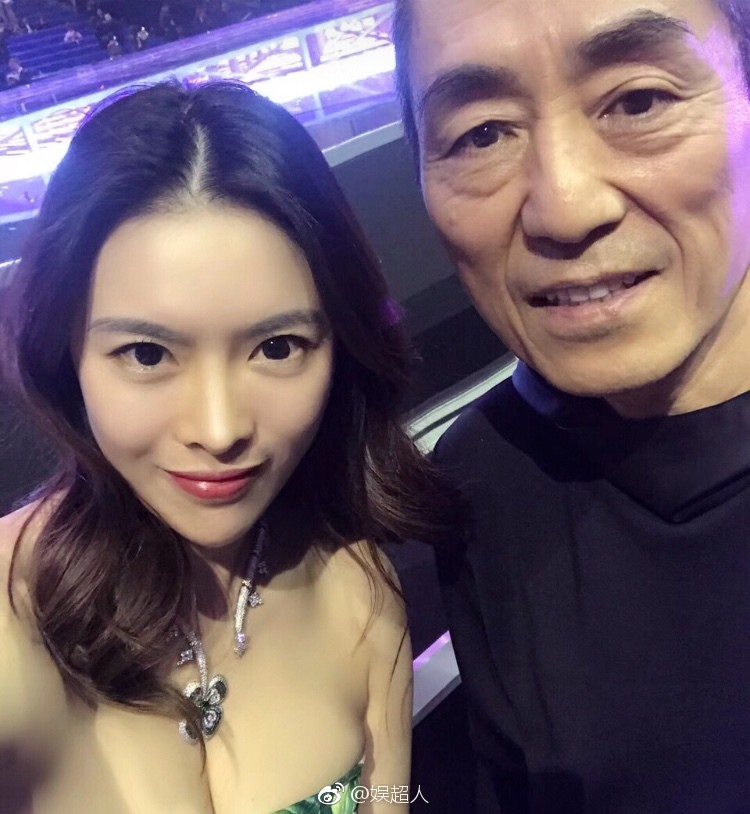 Sau scandal quỵt tiền, Dương Mịch đối mặt với tin đồn bí mật ly hôn Lưu Khải Uy từ 2 năm trước?