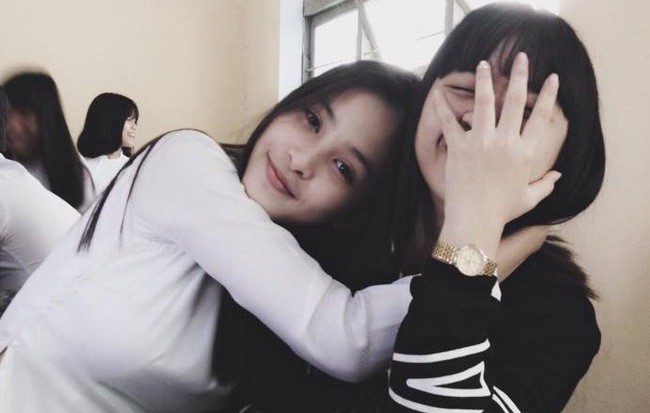 Đám đông thất vọng và những sóng gió đang chờ đón tân Hoa hậu Trần Tiểu Vy