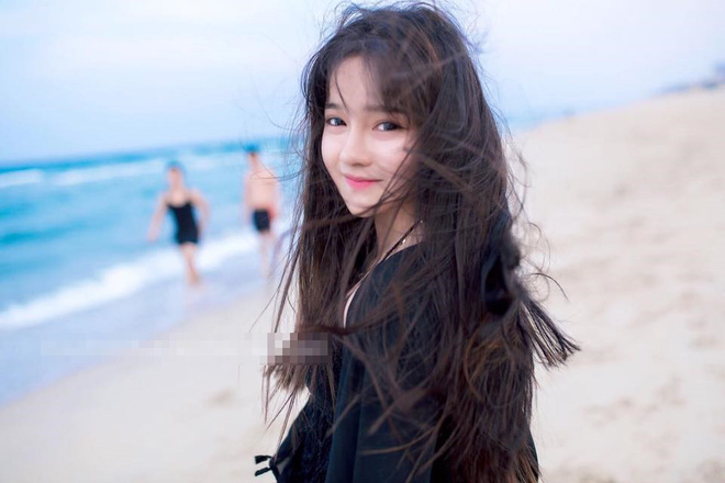 Không chỉ tân hoa hậu, các hot girl xứ Quảng cũng khiến dân mạng không thể rời mắt