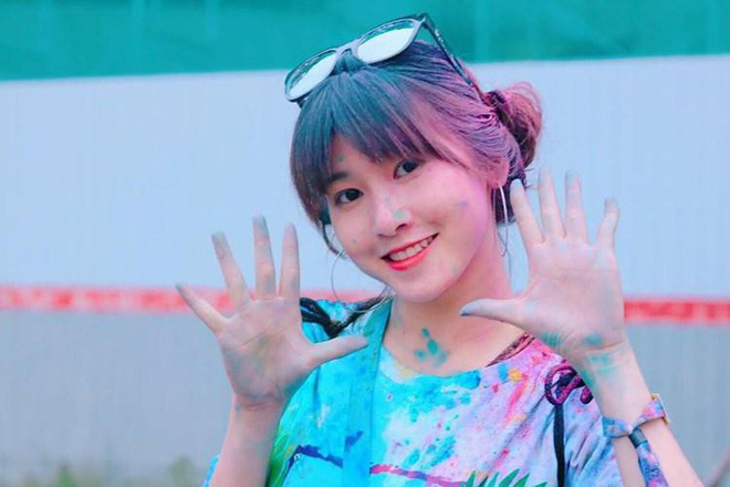 Không chỉ tân hoa hậu, các hot girl xứ Quảng cũng khiến dân mạng không thể rời mắt