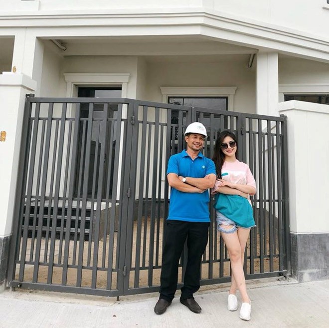 23 tuổi, Hương Tràm mua biệt thự rộng rãi, trồng hàng trăm cây xanh