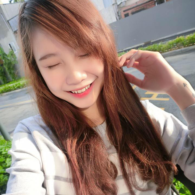 Danh tính cô gái 22 tuổi vượt mặt Sơn Tùng M-TP, hút hơn 1 triệu lượt theo dõi trên mạng xã hội