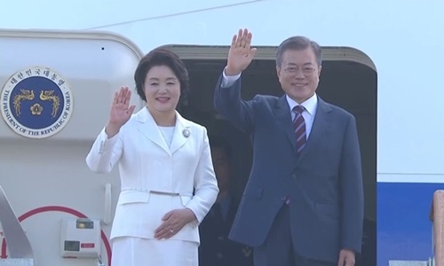 Tổng thống Hàn Quốc bay tới Bình Nhưỡng gặp Kim Jong-un