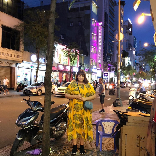 Nàng béo thánh ăn Hàn Quốc hàng triệu người hâm mộ vừa khoe sang Việt Nam chơi, thích thú thưởng thức phở Sài Gòn