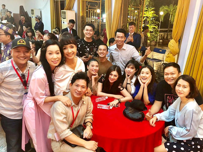 Lương Thế Thành, Thúy Diễm và dàn sao dự lễ giỗ Tổ sớm ở Sài Gòn