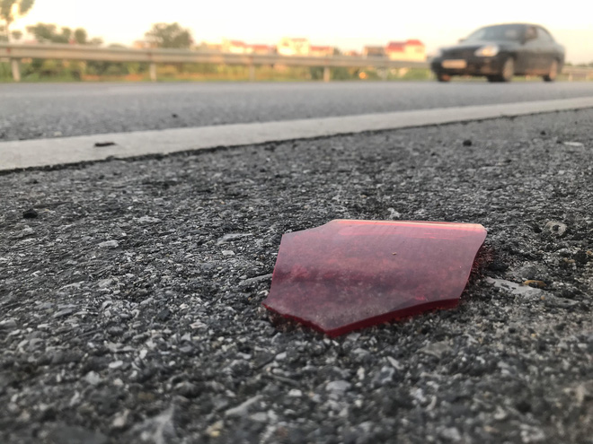 Hiện trường vụ tài xế Lexus biển tứ quý 8 bị xe tải đâm tử vong khi làm việc với CSGT