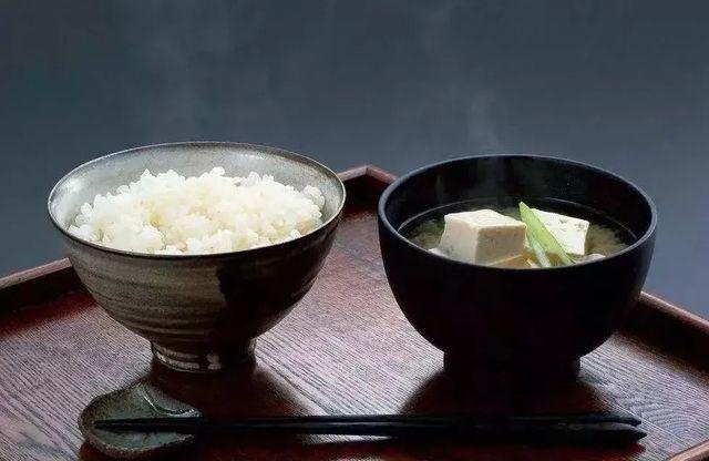 Tưởng không ăn thịt sẽ tốt cho sức khỏe, người phụ nữ phải trả giá đắt