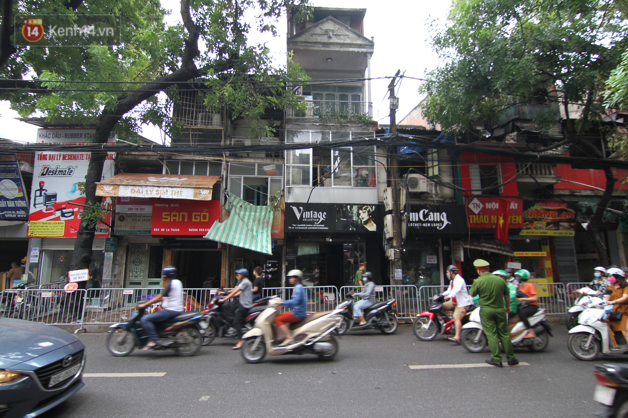 Tranh cãi quanh việc khu trọ xập xệ nhà ông Hiệp khùng có phải là nguyên nhân gây ra vụ cháy?